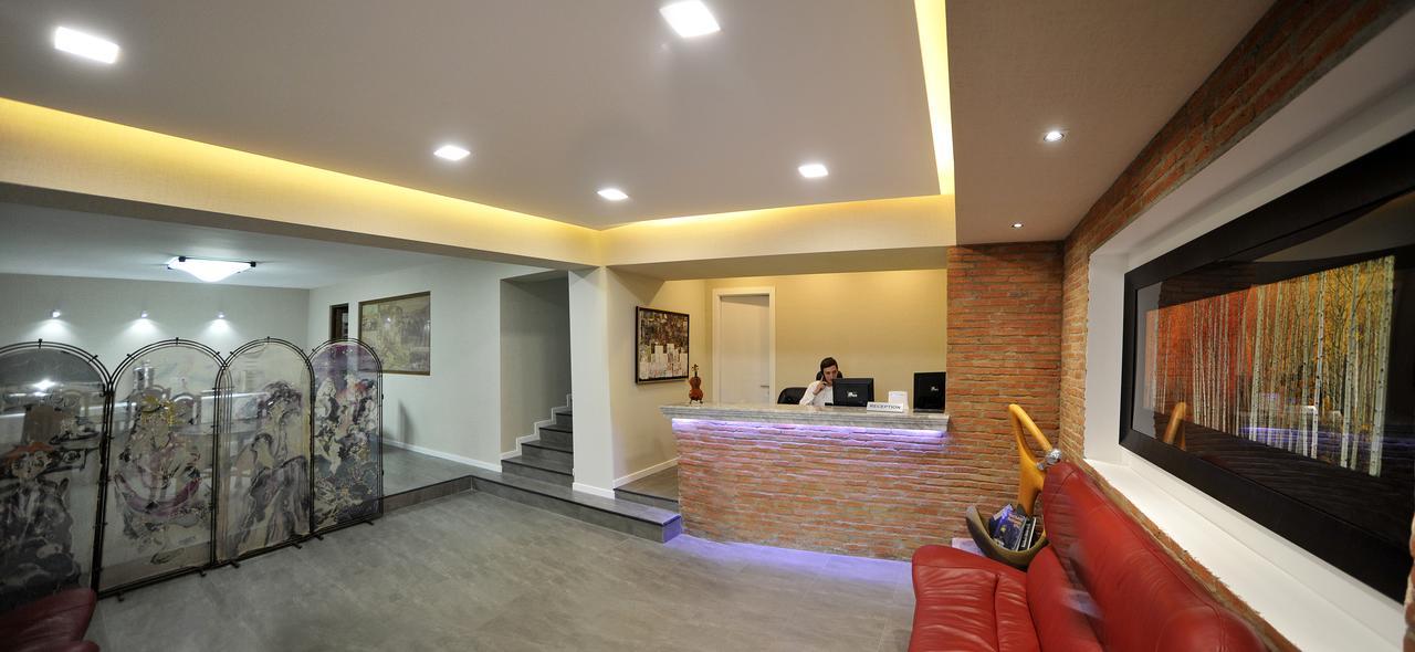 Отель Zp Palace 4*